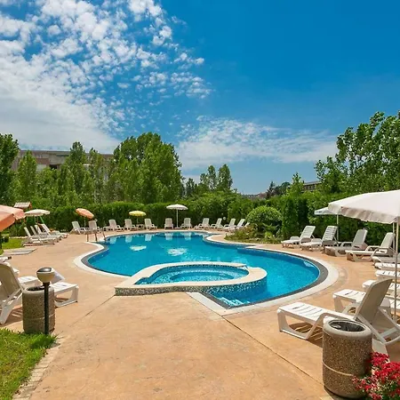 Apartament 1bdr With Kitchen In Vip Zone Qa *